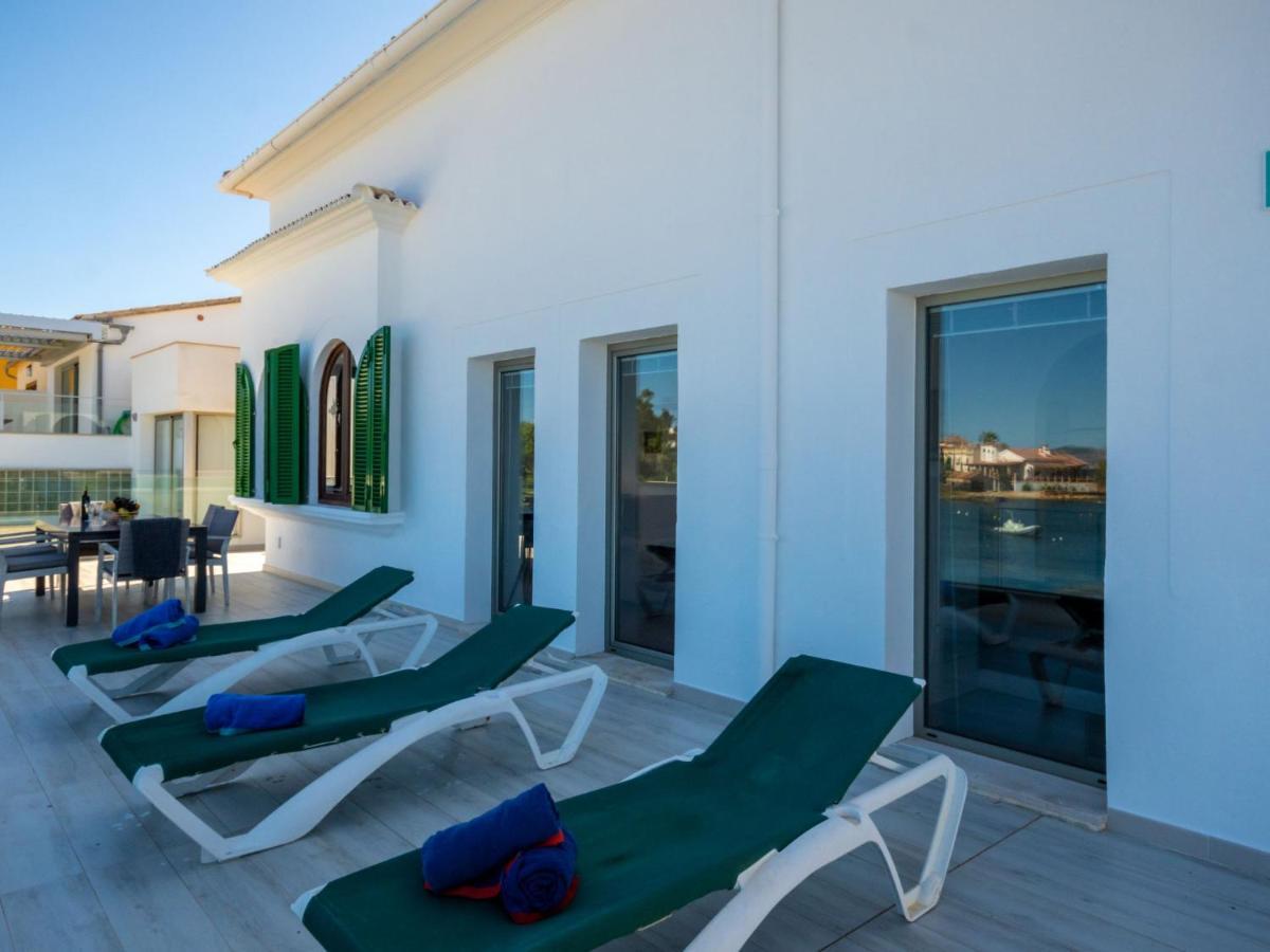 Can Verd Villa *